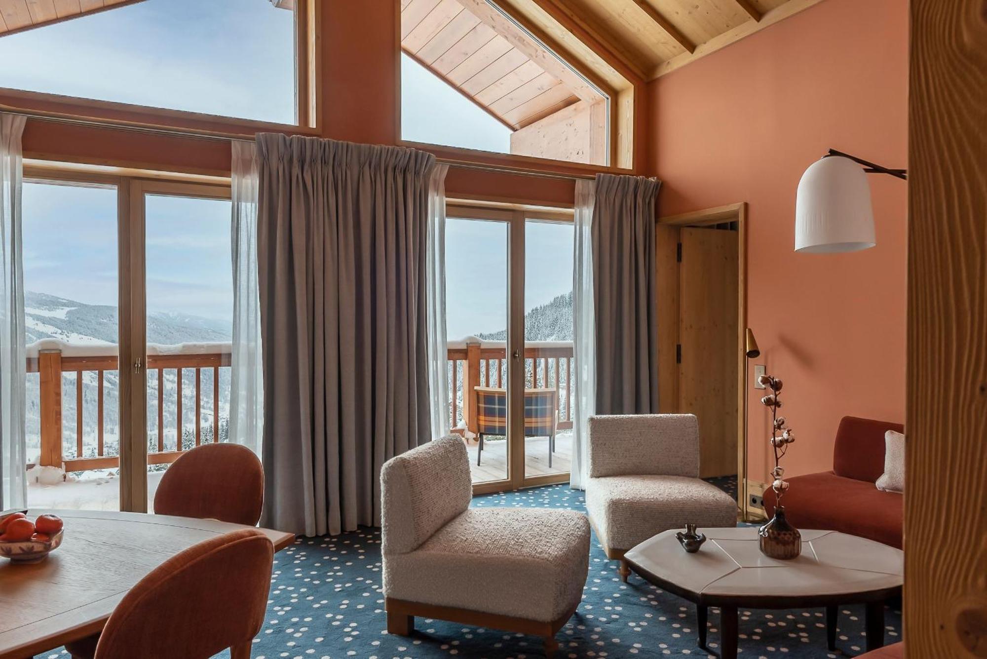 Hotel Le Coucou Мерибель Экстерьер фото